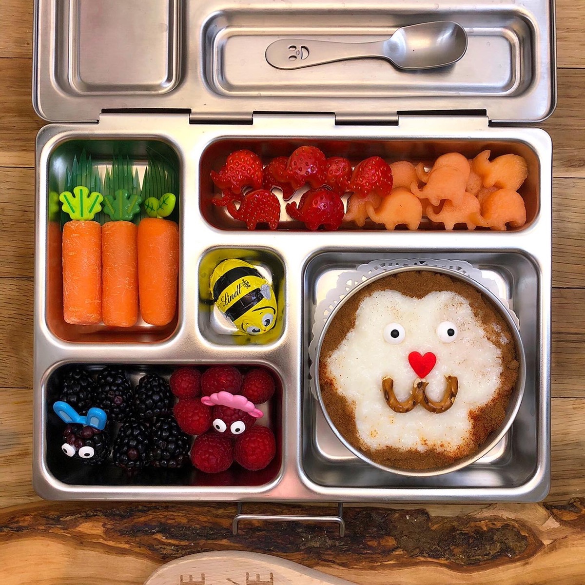 It’s my son’s lunchbox — lunchbox by ArtInLunchbox