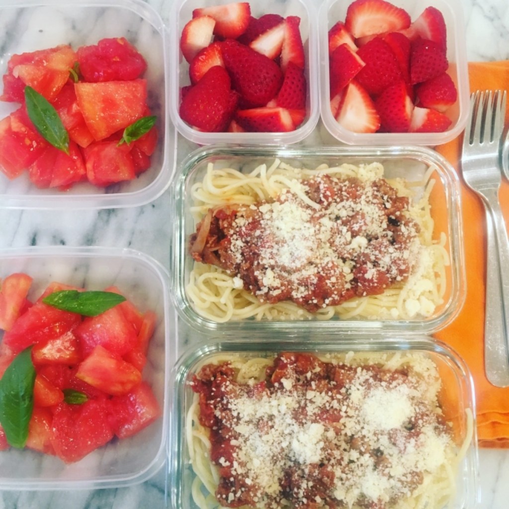 Garlic parmesan pasta for a kid's lunch at school