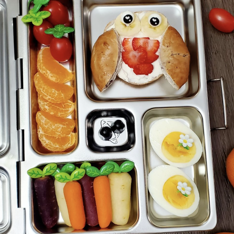 Teuko kids lunchbox ideas with fingers foods hard boiled egg food picks by Kidslunchlove