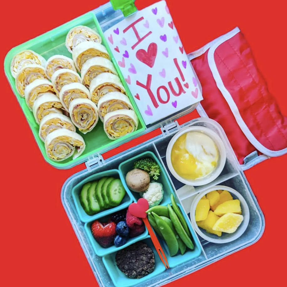 Teuko kids lunchbox ideas with fingers foods ham and cheese roll ups by surviving_schoollunches