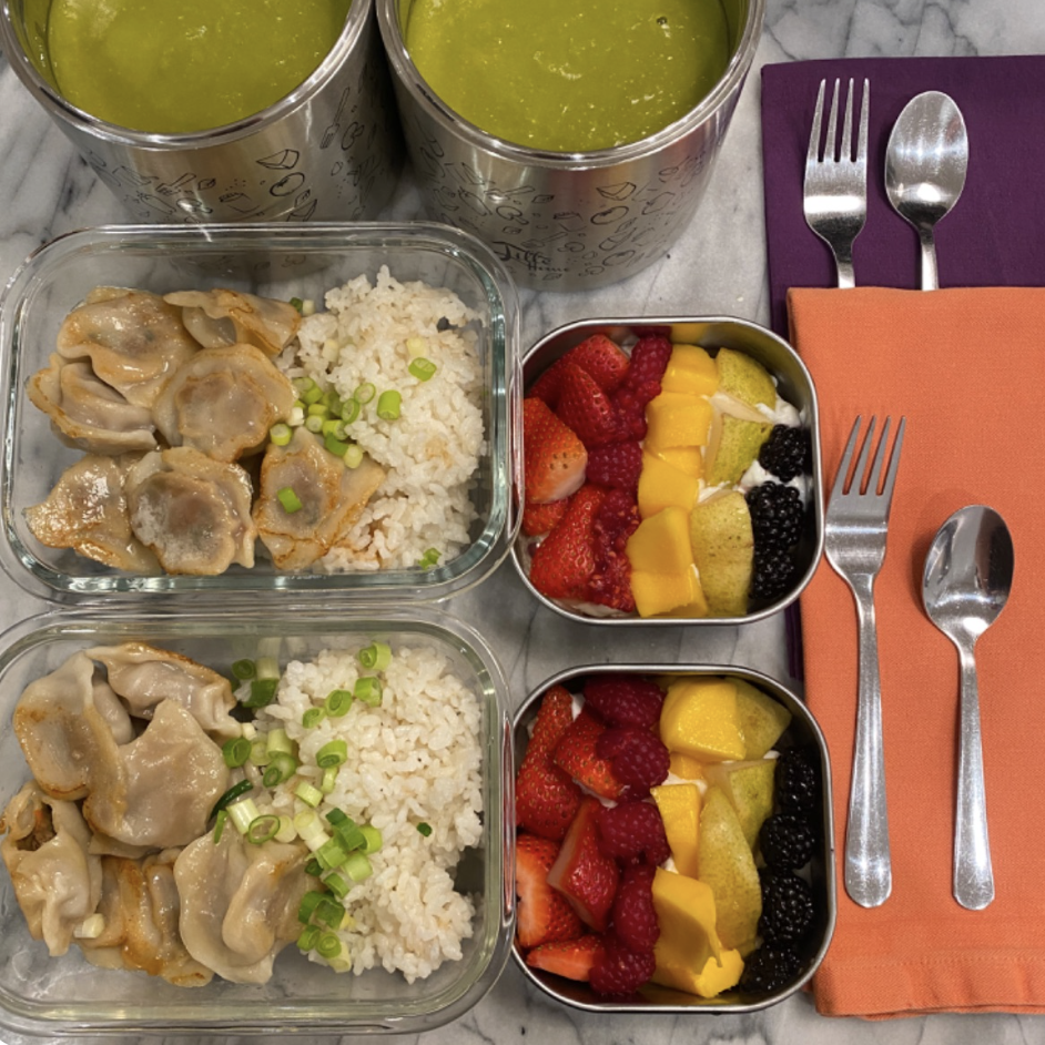 St Patrick's Day lunchbox ideas for kids with rainbow fruit salad by Jessica on Teuko