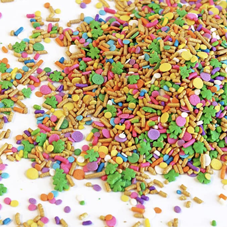 St Patricks' Day sprinkle mix that mixes clovers and rainbow colors