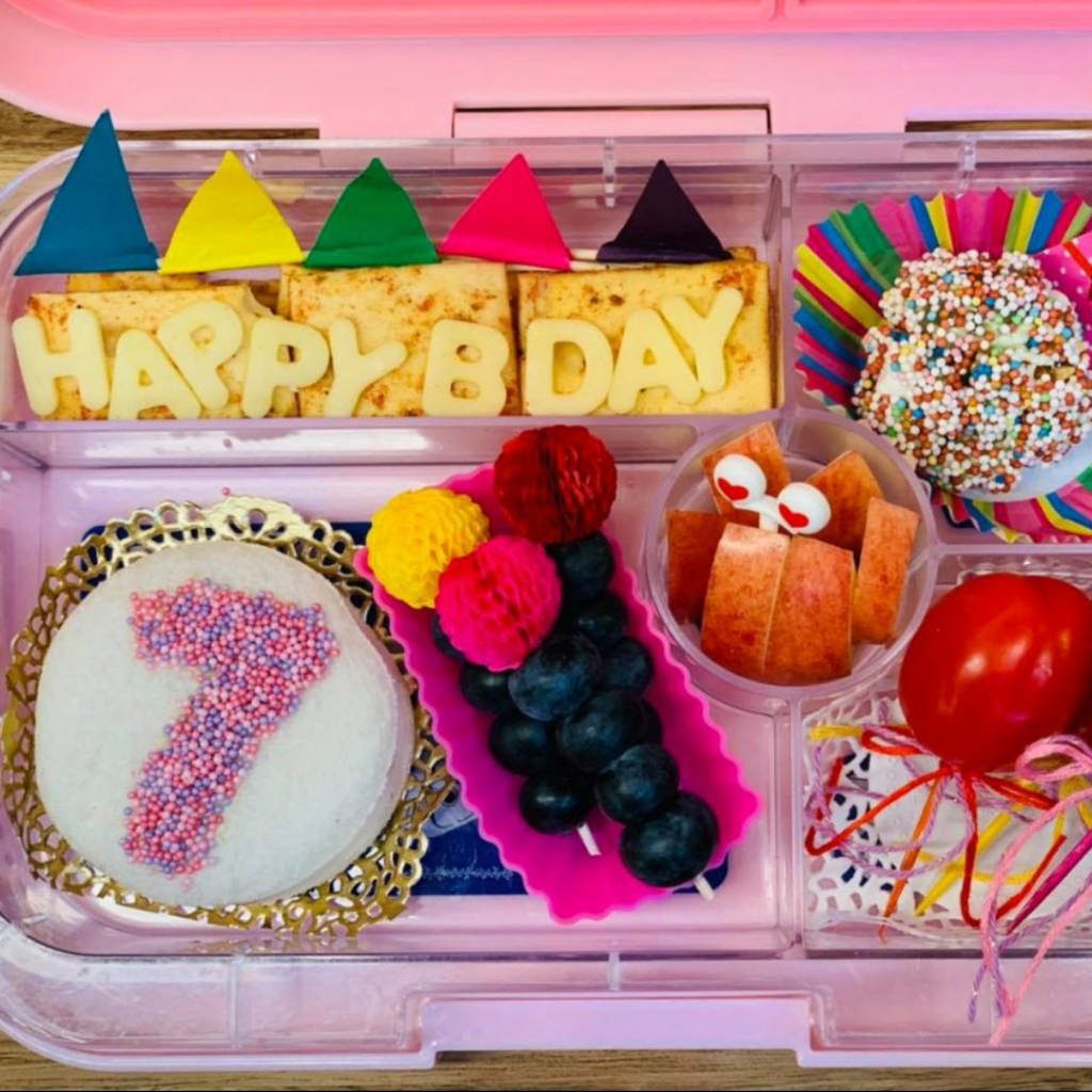 Teuko.com Teuko Lunchbox Community A festive lunch box for a birthday girl