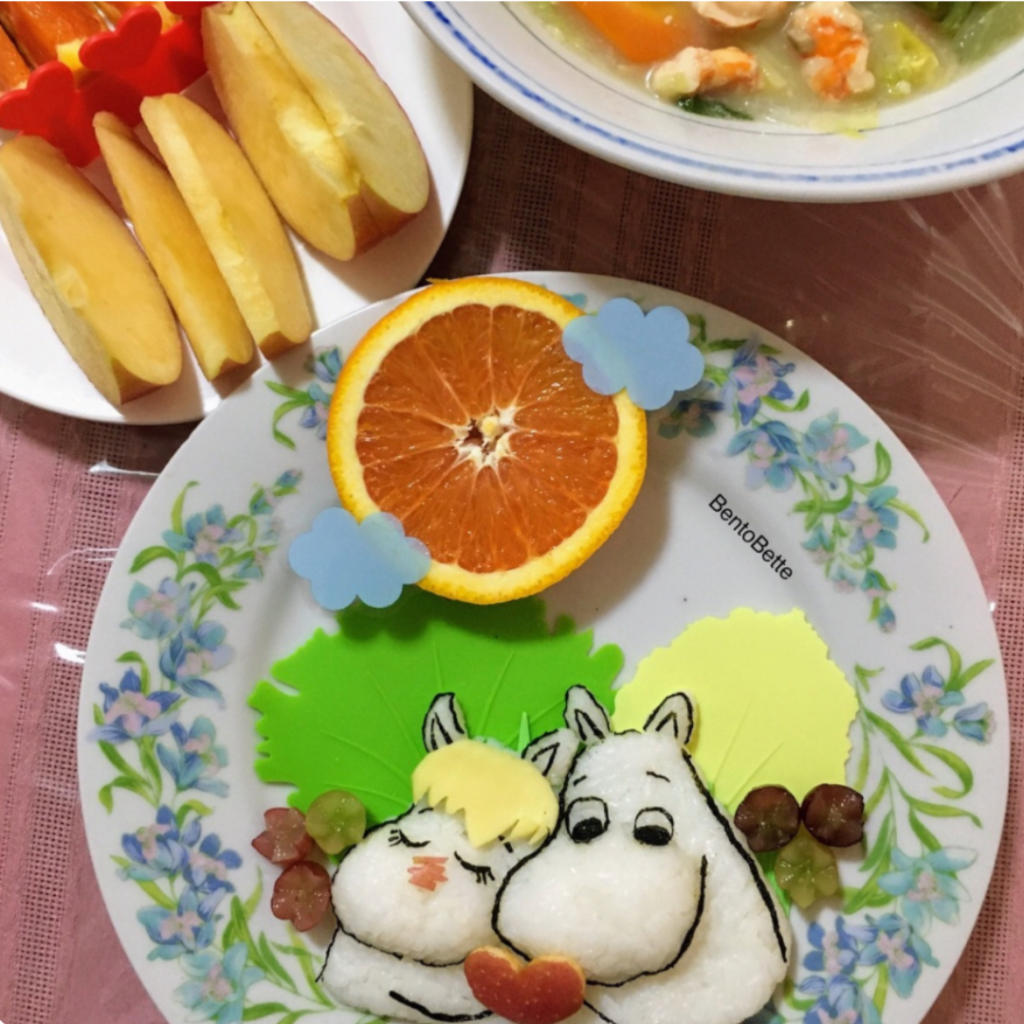 Moomins bento lunchbox by Bentobette on Teuko.com, the online community for families packing lunch.