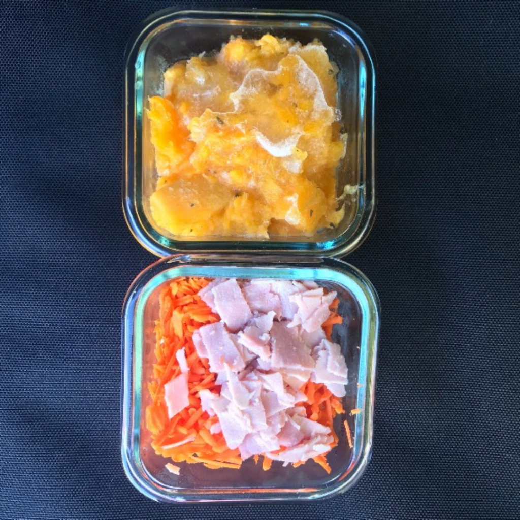 Kids Lunch idea with green beans. Teuko lunchbox community. Thanksgiving foods for kids. Thanksgiving lunch ideas for kids. Thanks giving lunchbox ideas for kids. Pumpkin.
