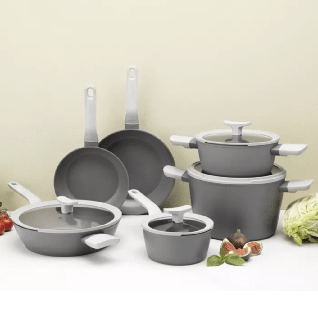 Deals Black Friday 2020 on kitchen accessories by Target - cooking set
