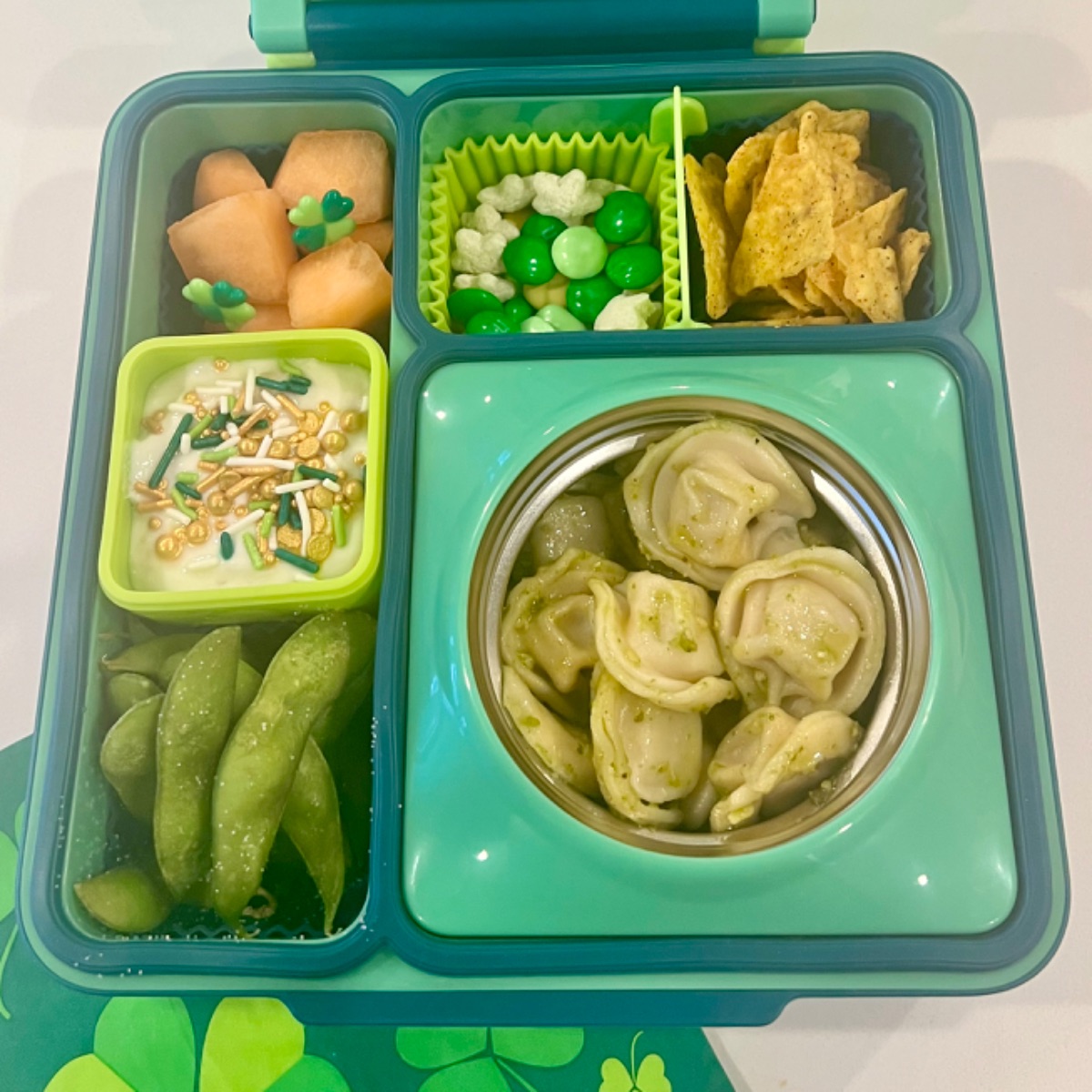 St. Patrick’s Day Lunchbox — lunchbox by Back_seat_meals