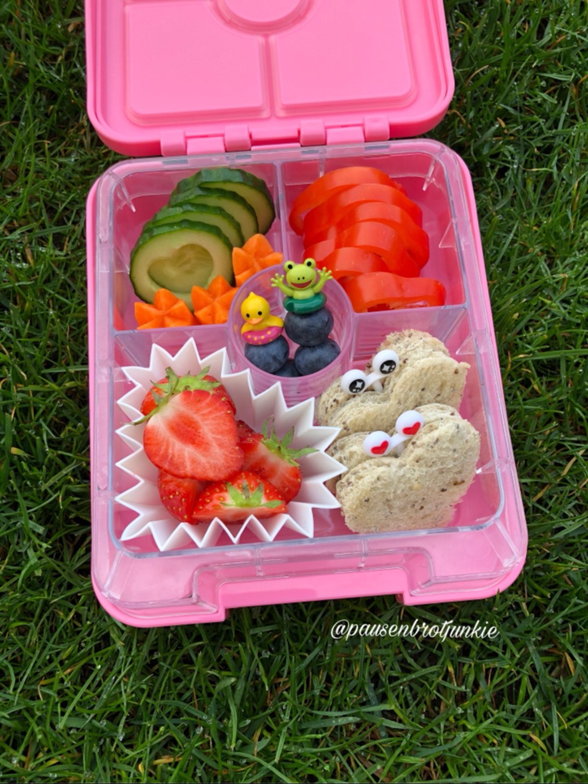 #hearts — lunchbox by Pausenbrotjunkie