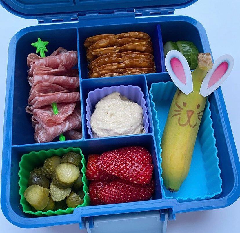 #Teuko Bunny Banana — lunchbox by TeukoLove