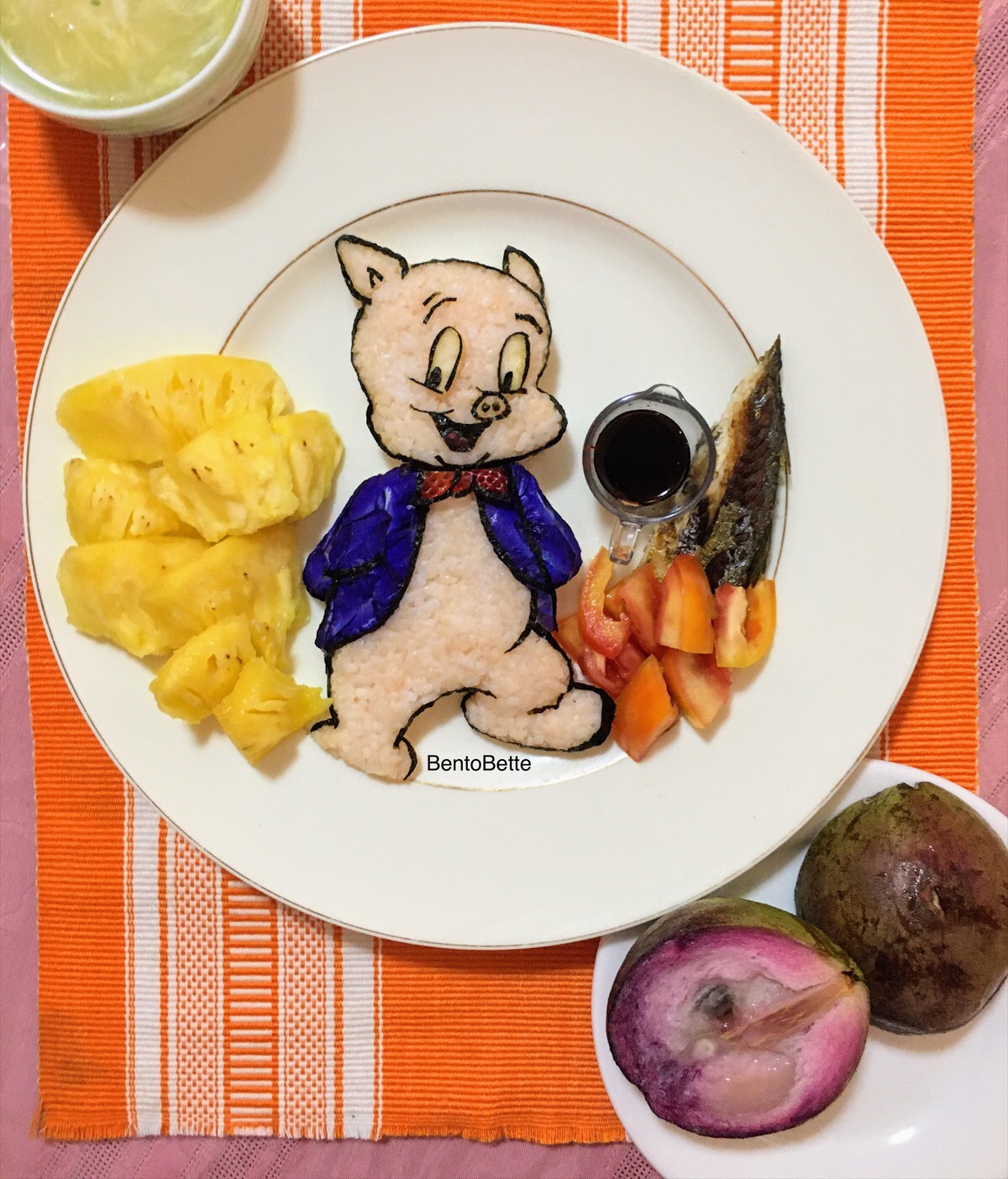 Porky Pig — lunchbox by BentoBette