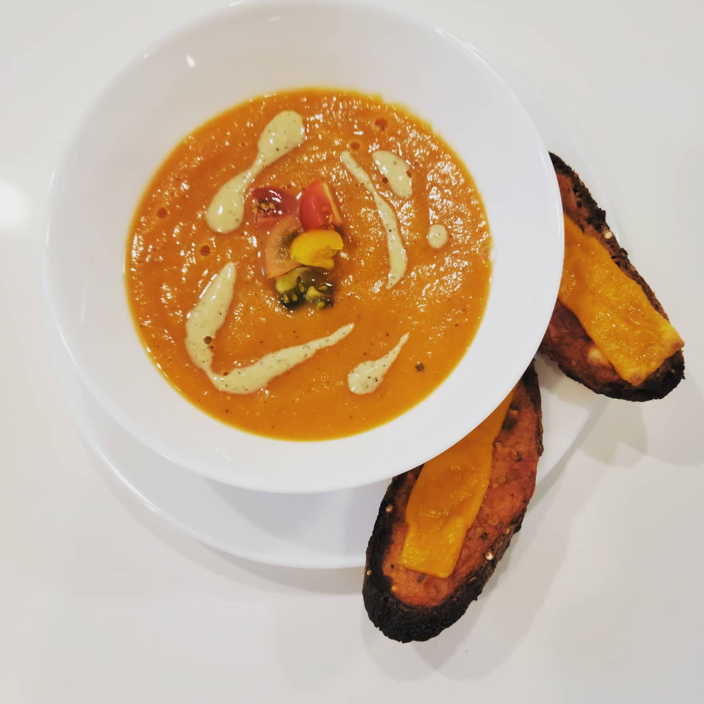 Squash tomato soup with crustini and tomato jam — lunchbox by Momztries