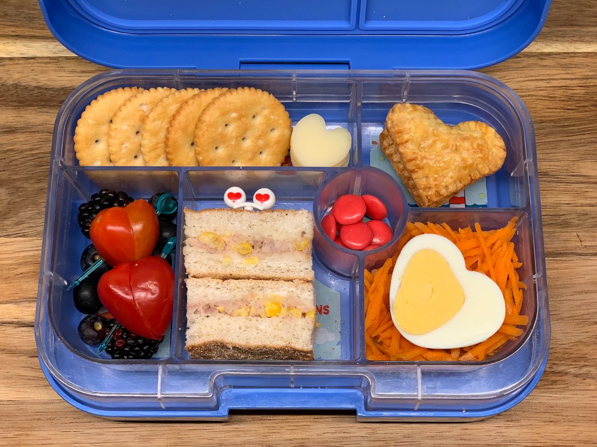 Valentines Day Themed Lunchie — lunchbox by abc_lunchies