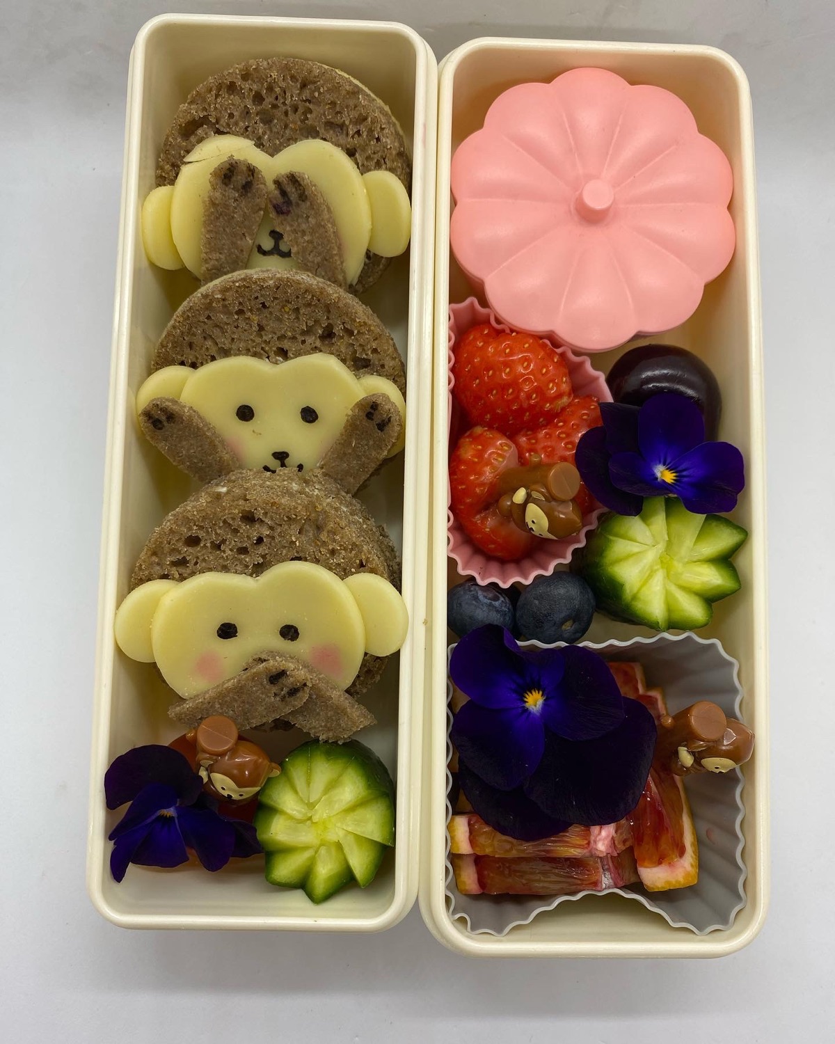 Three wise monkeys — lunchbox by Silkes bentoboxes