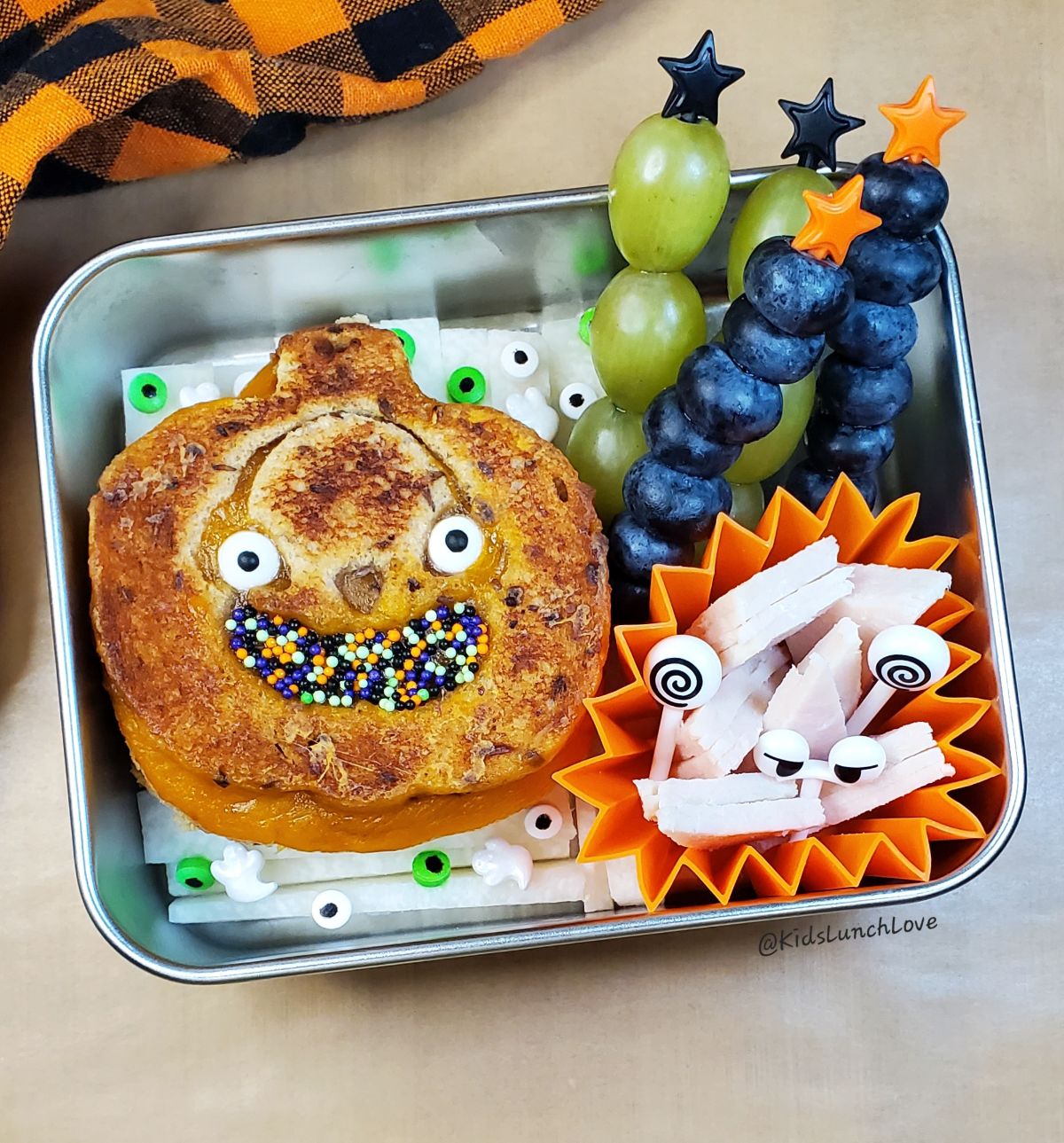 Halloween yet? — lunchbox by KidsLunchLove