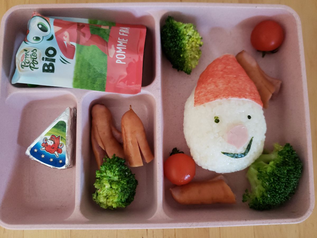 Matilda's Christmas lunch @ centre aéré — lunchbox by Maitremily in Vancouver