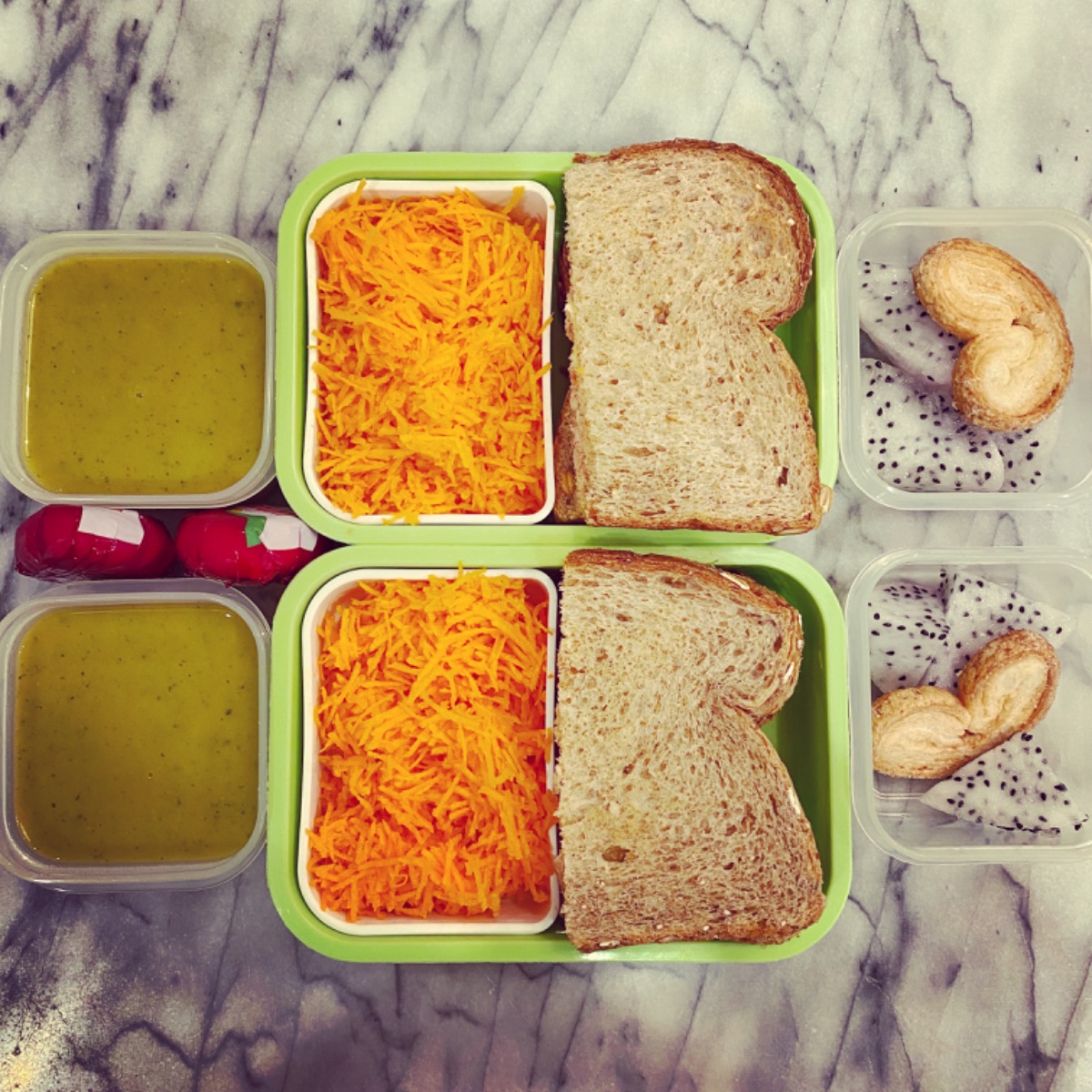 Homemade leek soup and sardines sandwiches — lunchbox by Jessica