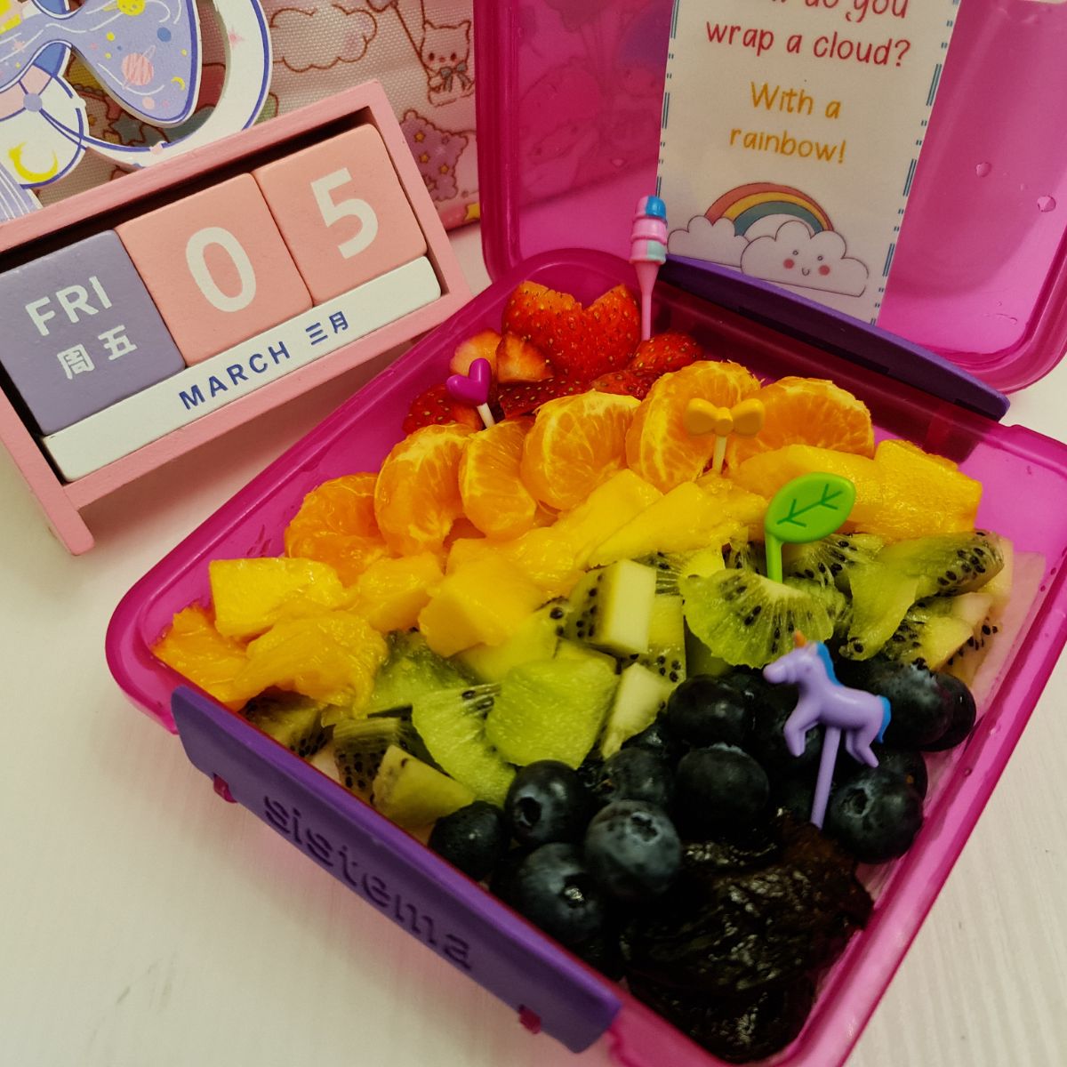 Rainbow Fruit Platter — lunchbox by mysticalbentofp
