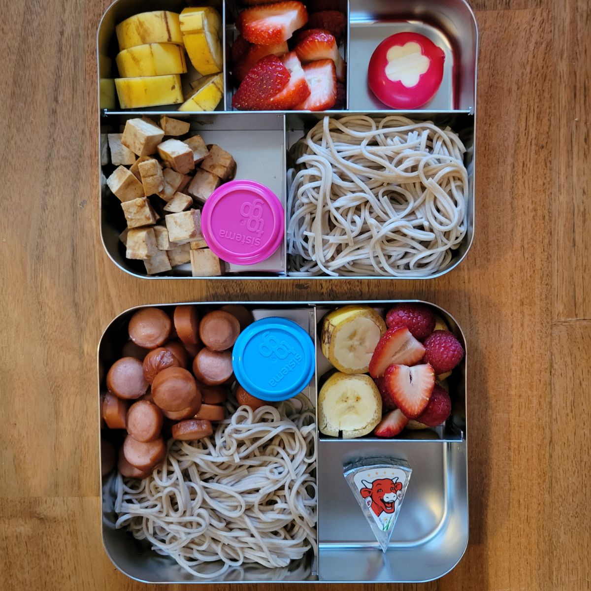 Soba noodles with marinated tofu or chicken sausages — lunchbox by Maitremily in Vancouver